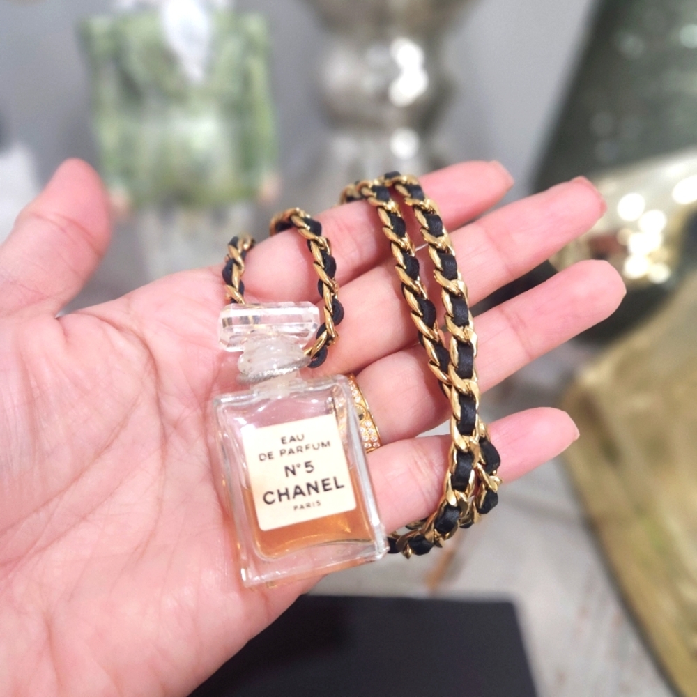 Chanel No. 5 perfume necklace